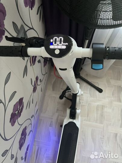 Электросамокат kugoo es2