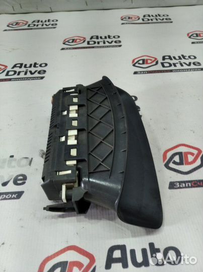 Дисплей информационный Peugeot 308 1.6 2008