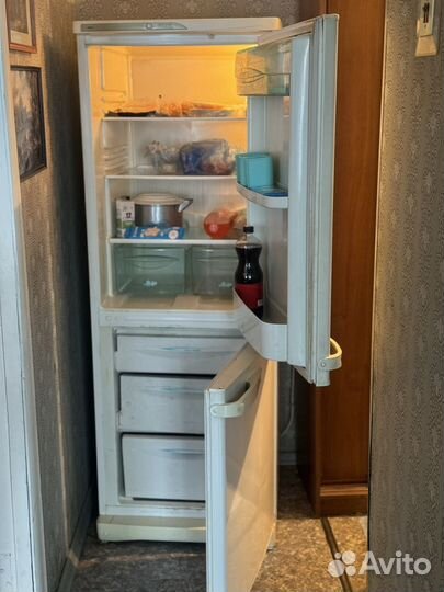 Холодильник stinol