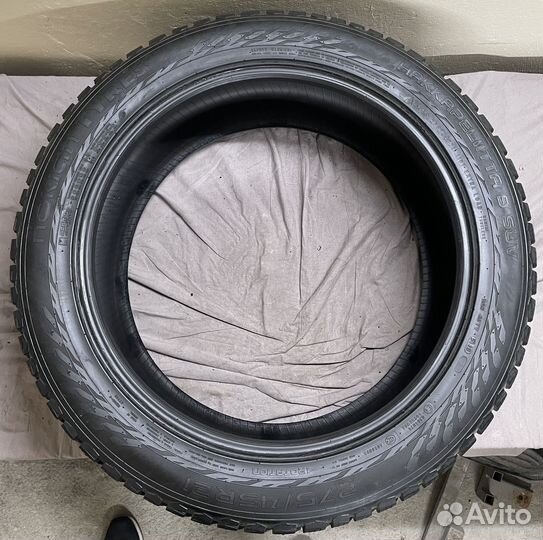 Nokian Tyres Hakkapeliitta 9 SUV 275/45 R21