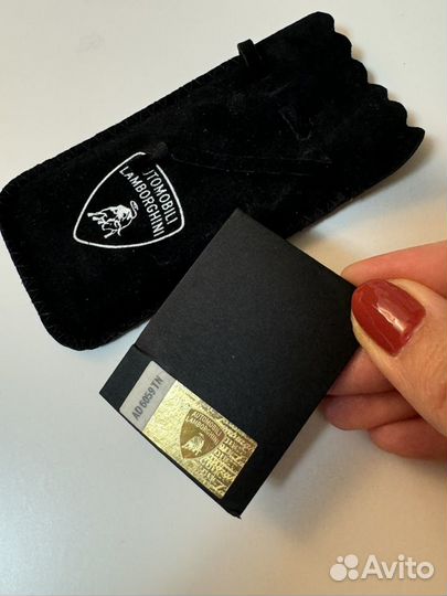 Значок pin Lamborghini