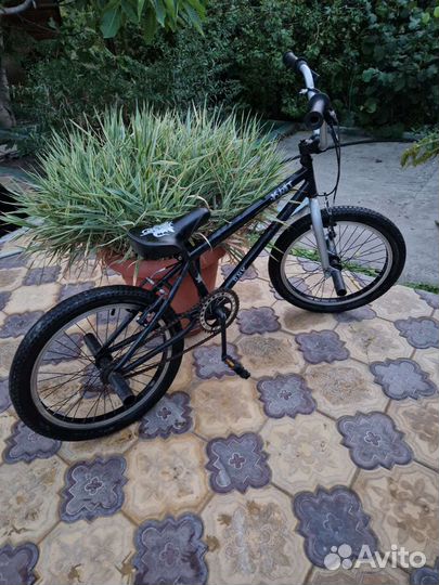 Велосипед бу. BMX