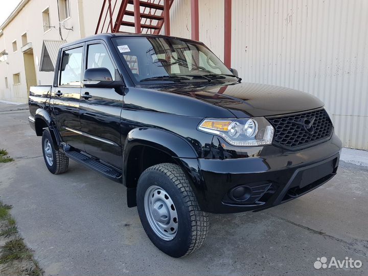 УАЗ Pickup 2.7 МТ, 2023