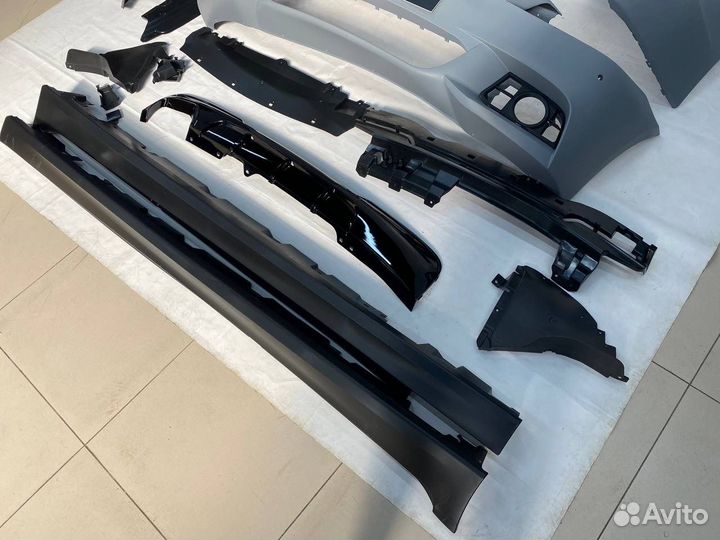 BMW F10 обвес М пакет с диффузором глянец