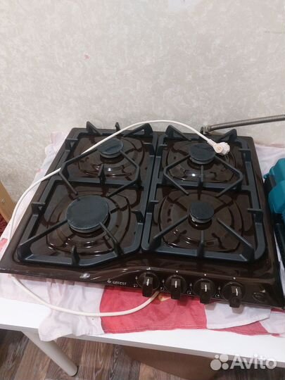 Газовая варочная панель 4 конфорки гефест