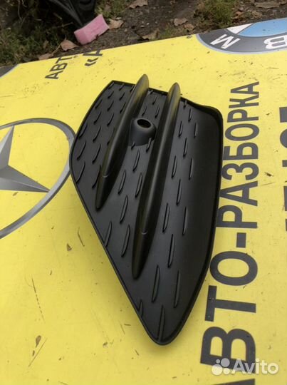 Mercedes W118 CLA AMG решетка Бампера переднего R