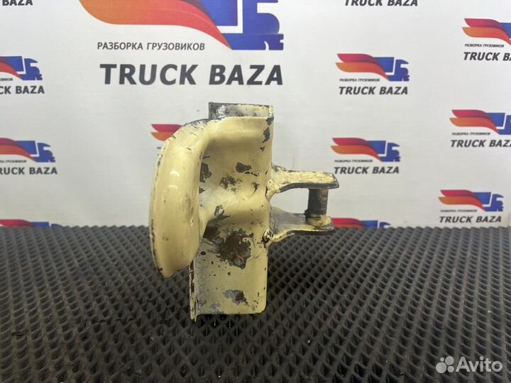 Кронштейн замка кабины правый Volvo FH, Volvo FM