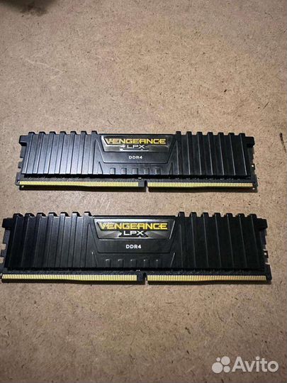 Оперативная память Corsair Vengeance 2 x 4 гб