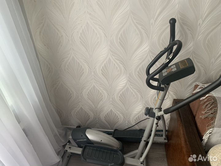 Эллиптический тренажер