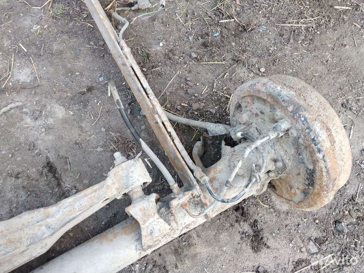 Балка nissan sunny fb15