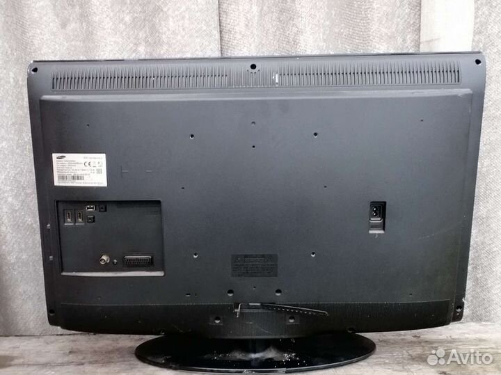 Телевизор ЖК 32 дюйма 81 см