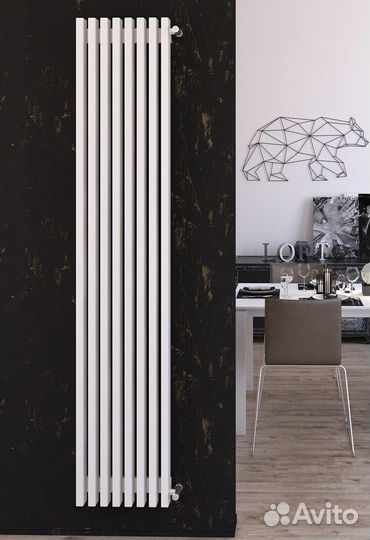 Горизонтальный дизайнерский радиатор Steel-Hot от