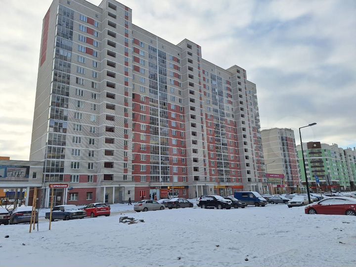 Комната 17,4 м² в 3-к., 2/19 эт.