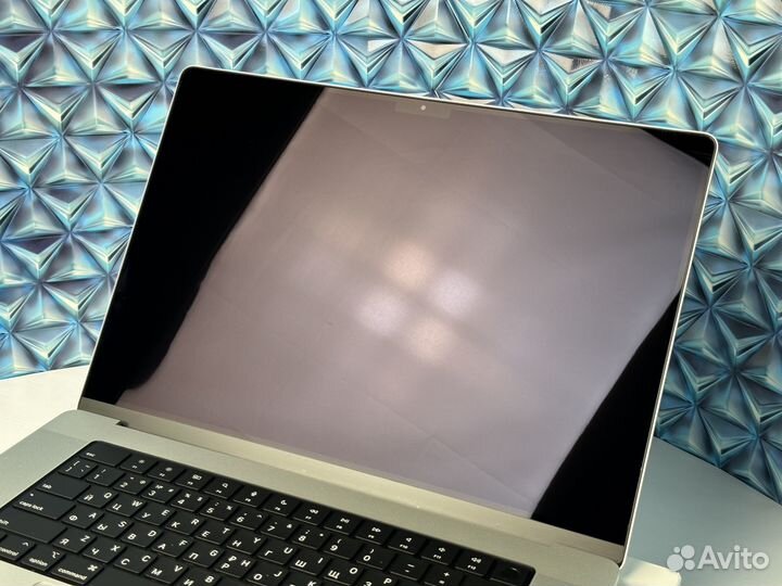 MacBook Pro 16 2023 M2 MAX/32/1Tb идеал, 165 цикл