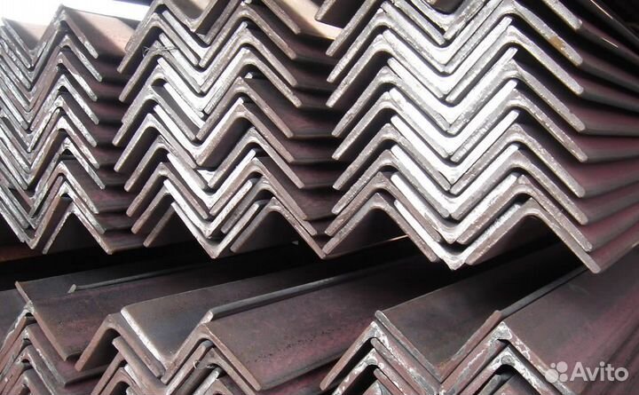 Уголок металлический 90х90х6