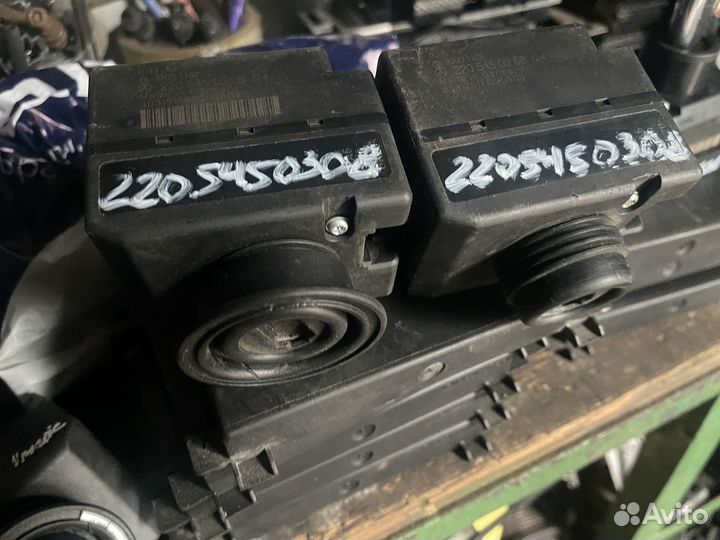 Замок зажигания a2205450308 мерсндес w220/215