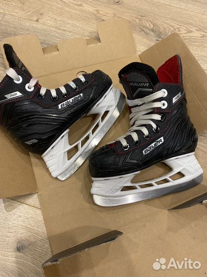 Хоккейные коньки bauer