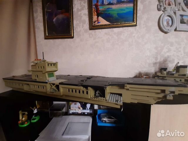 Lego катер