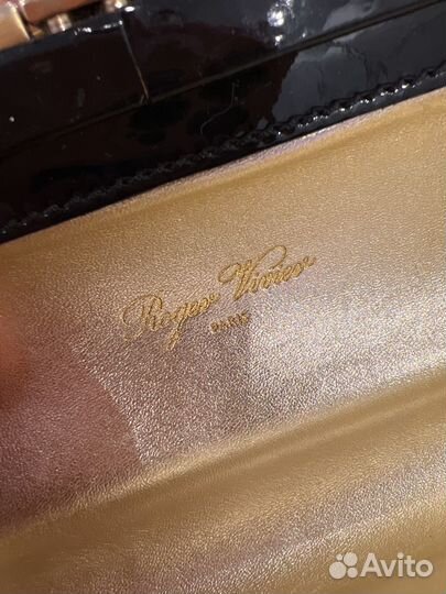 Клатч roger vivier