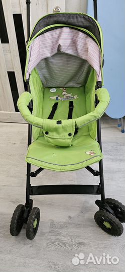 Продам прогулочную коляску б/у