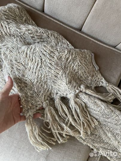 Женский шарф новый Stefanel