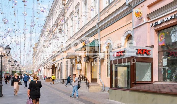 Продам торговое помещение, 447 м²