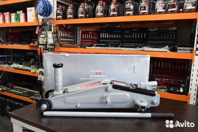 Домкрат гидравлический подкатный 3т 150-530 мм