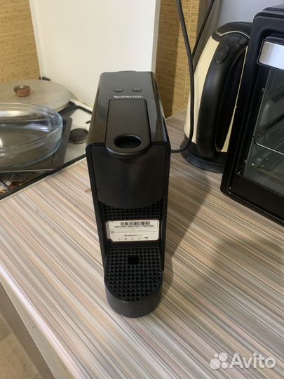 Кофемашина nespresso essenza mini