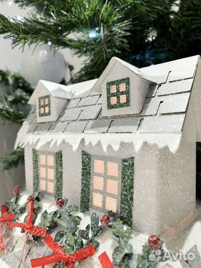 Новогодний декор картонный домик/Елочное украшение