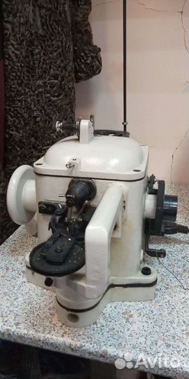 Скорняжная машинка