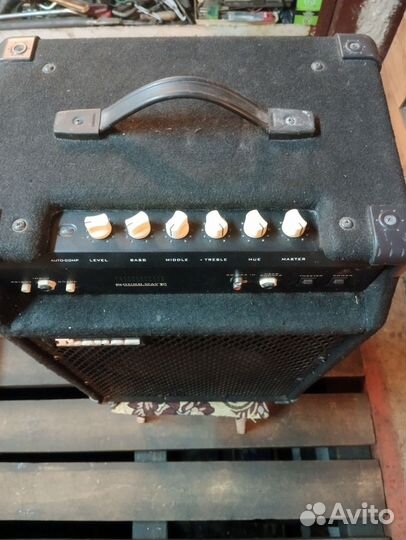 Комбоусилитель