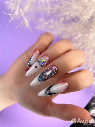 Наращивание коррекция маникюр ногтей