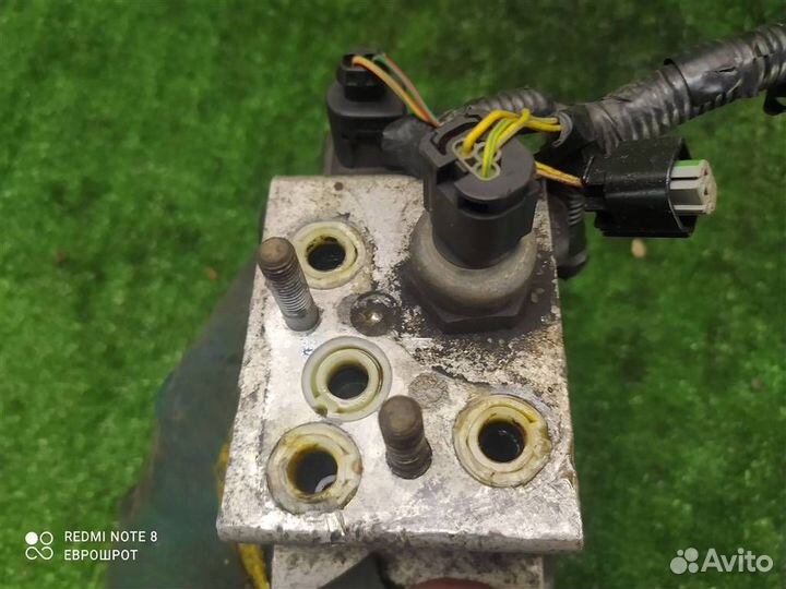 Блок клапанов Land Rover Range Rover Sport (2005