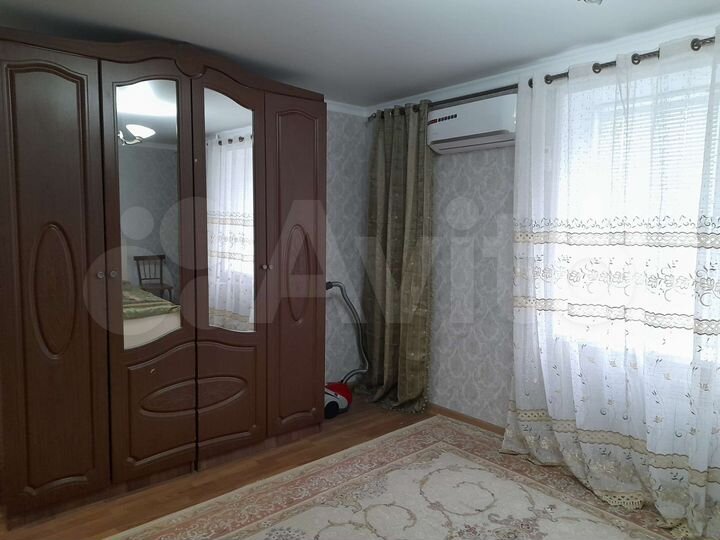 2-к. квартира, 49 м², 3/5 эт.