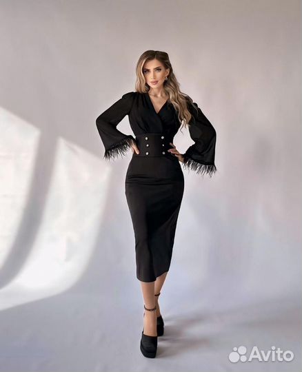 Платье женское