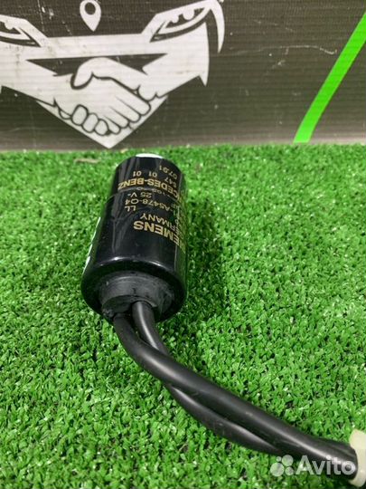 Конденсатор плюсовой клеммы Mercedes-Benz S-Class