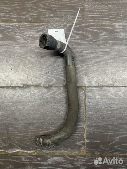 Патрубок отопителя Audi A8 D3 4E0819373F