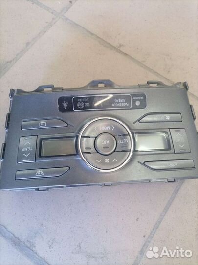 Блок управления климата Toyota Auris (E15)