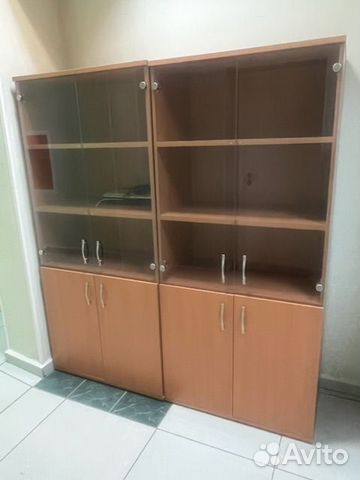 Книжный шкаф