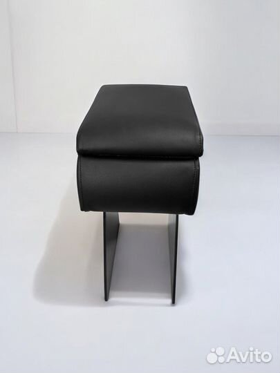 Подлокотник Ford Fusion 2002-2012