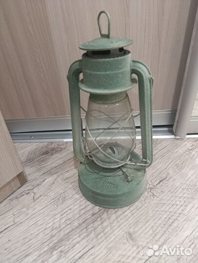 Керосиновый фонарь