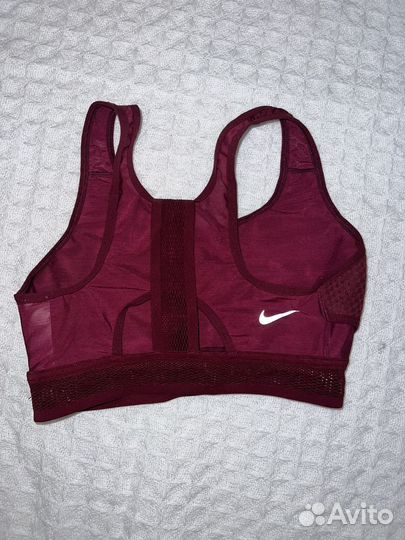 Спортивные вещи nike женские