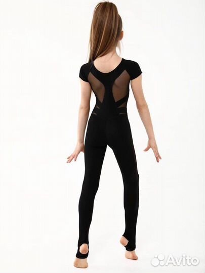 Женский спортивный комбинезон