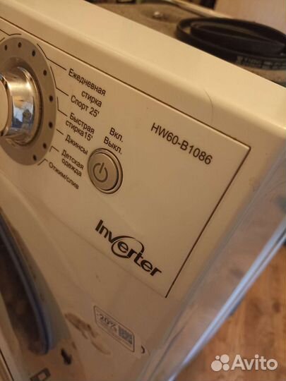 Стиральная машина на запчасти hair HW60-B1086