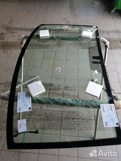 Стекло лобовое 4593agnh AGC на УАЗ Patriot 3163