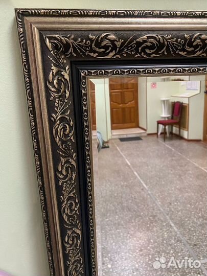 Зеркало в раме