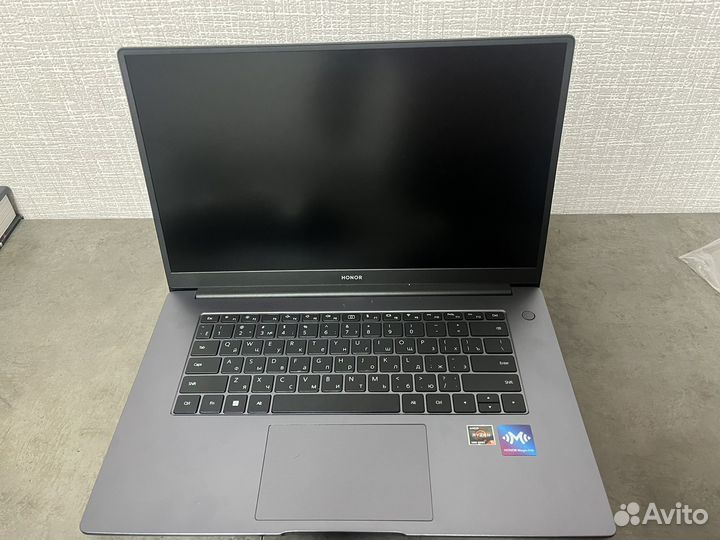 Honor Magicbook 15 5500u 16/512