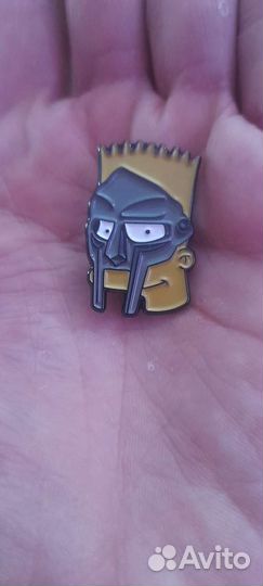 Значек mf doom