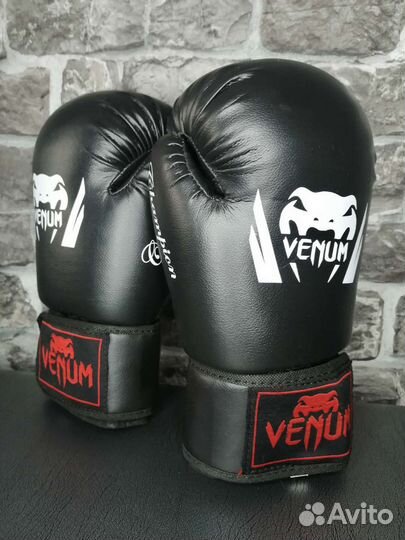 Боксерские перчатки 12 oz