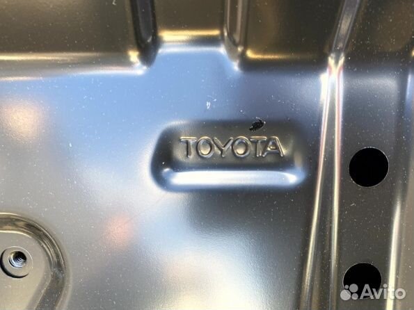 Капот Toyota RAV4 30 рест